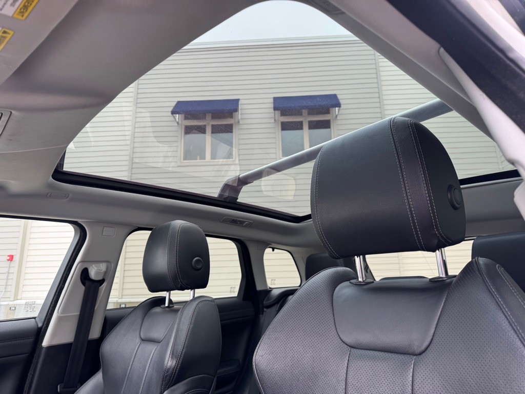 2018 Land Rover Range Rover Evoque Image 12