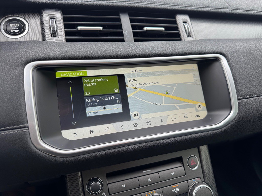 2018 Land Rover Range Rover Evoque Image 16