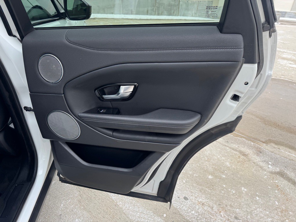 2018 Land Rover Range Rover Evoque Image 22