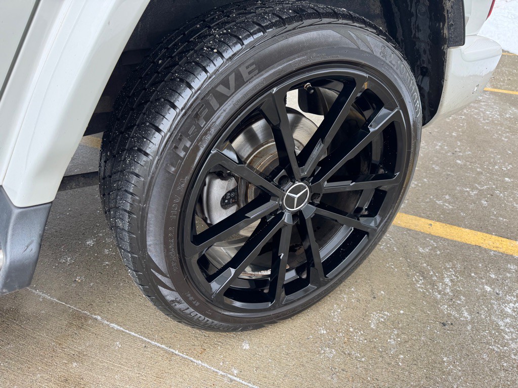 2019 Mercedes-Benz G-Class Image 9