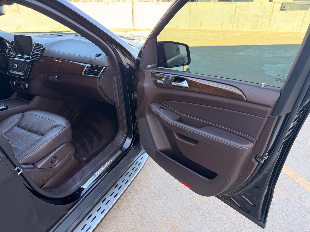 2019 Mercedes-Benz GLS-Class Image 21