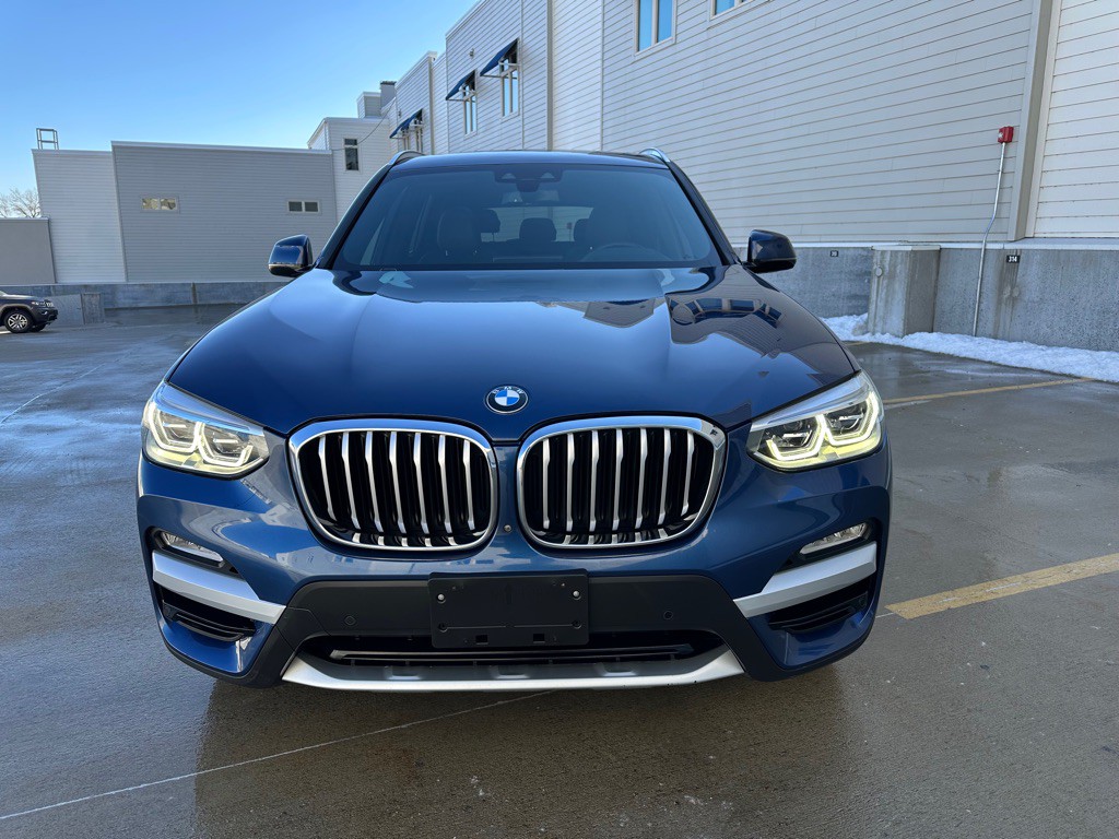 2018 BMW X3 Image 2