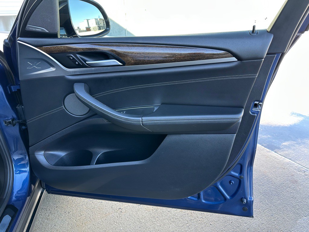 2018 BMW X3 Image 28