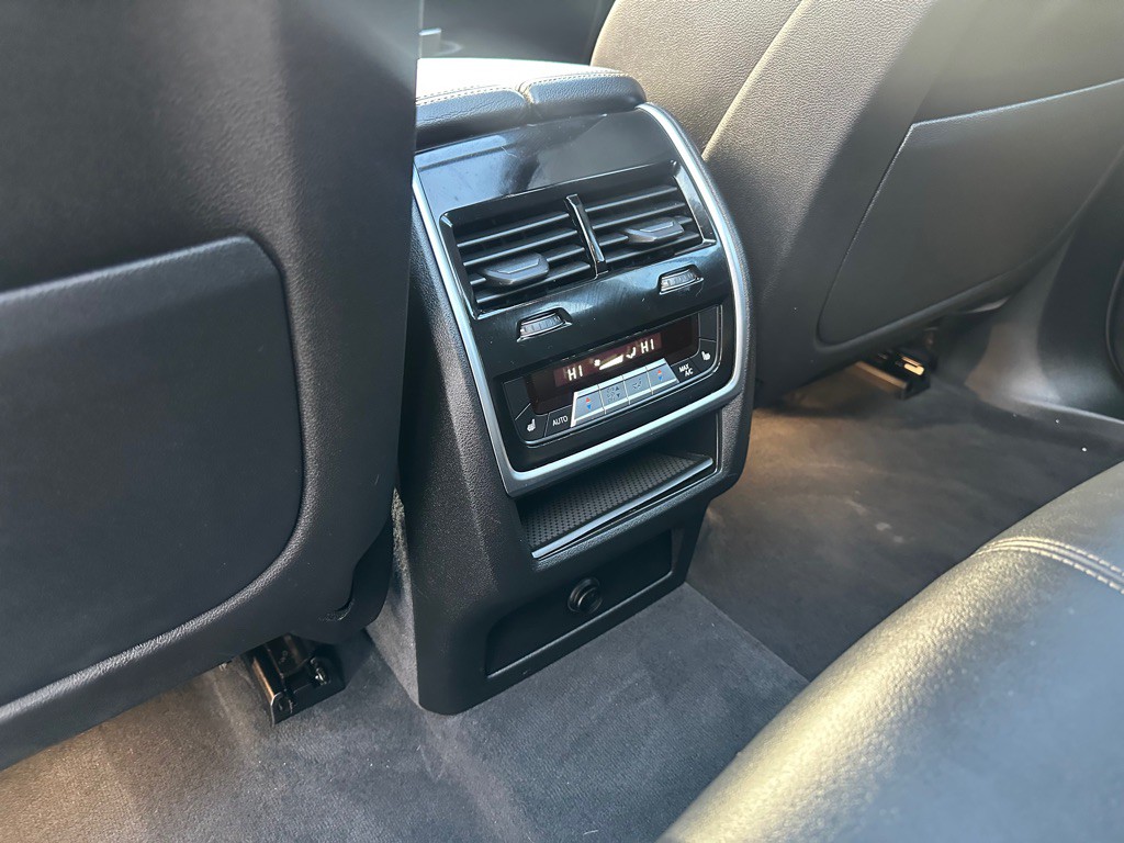 2019 BMW X5 Image 17