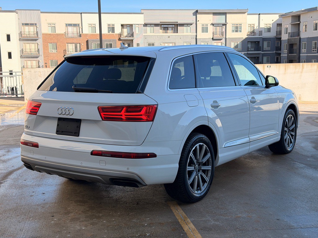 2019 Audi Q7 Image 3
