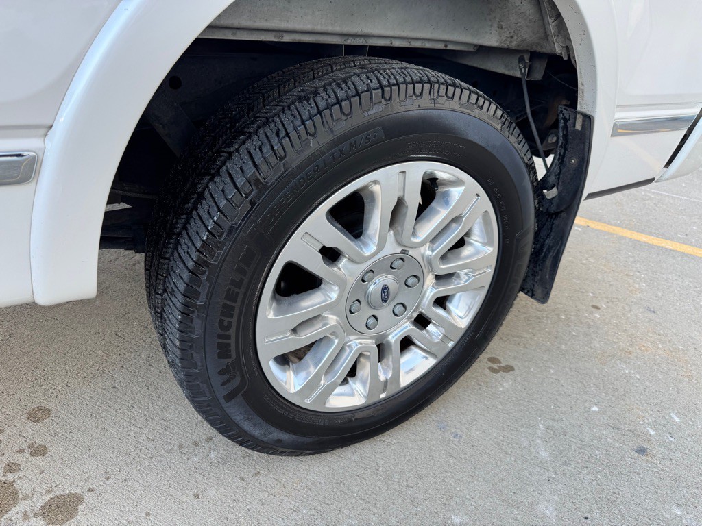 2014 Ford F-150 Image 9