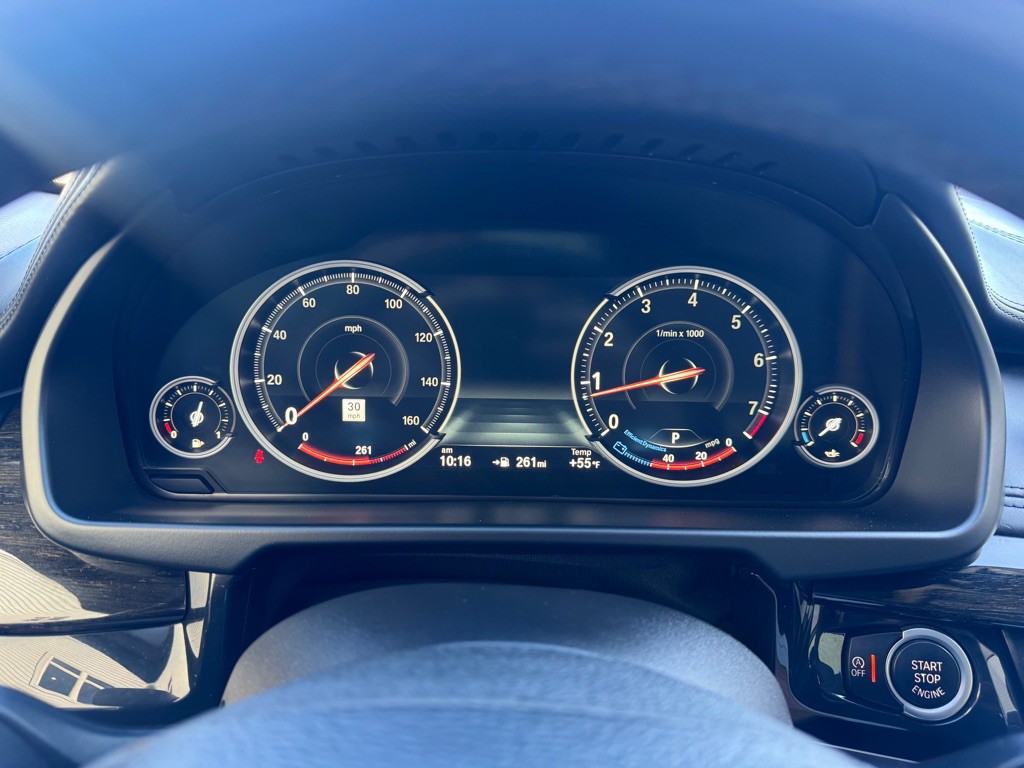 2015 BMW X6 Image 17