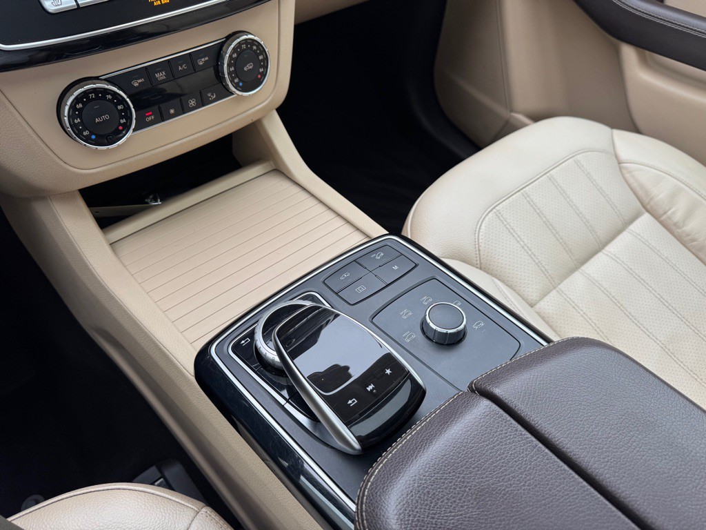 2017 Mercedes-Benz GLS-Class Image 20