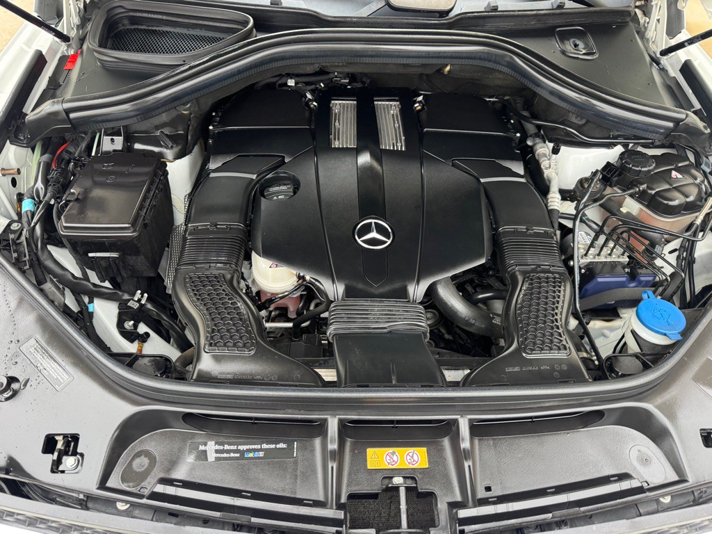 2017 Mercedes-Benz GLS-Class Image 34