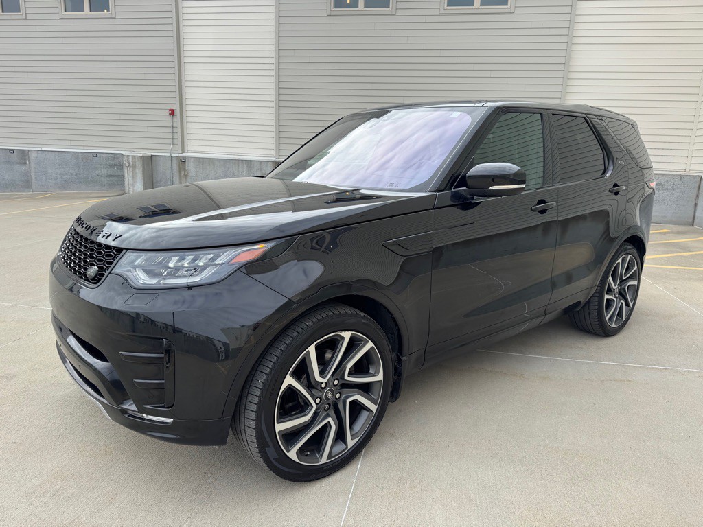 2017 Land Rover Discovery Image 7