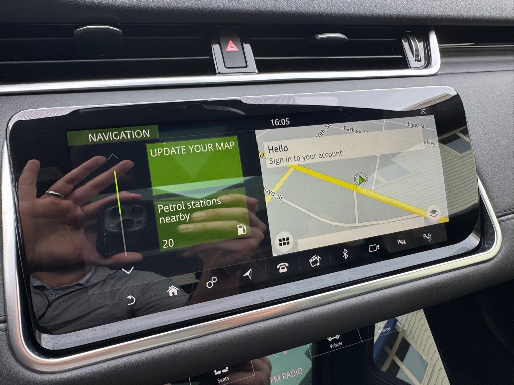 2020 Land Rover Range Rover Evoque Image 18