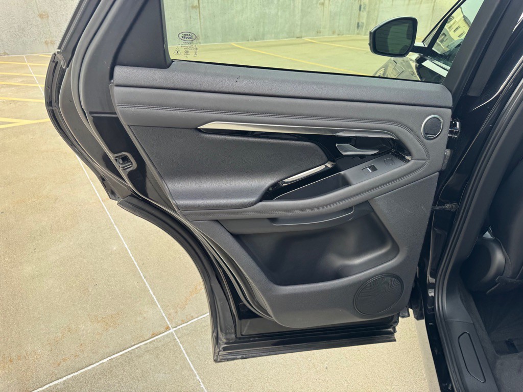 2020 Land Rover Range Rover Evoque Image 22