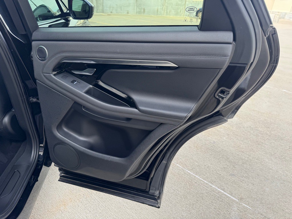 2020 Land Rover Range Rover Evoque Image 27