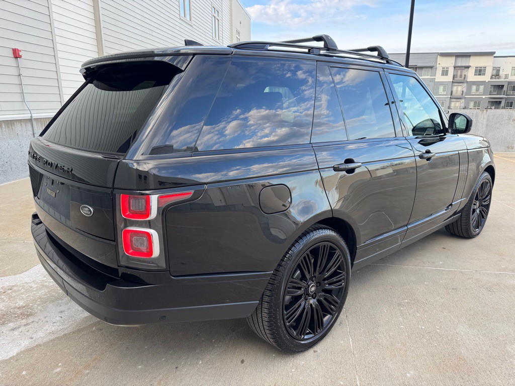 2018 Land Rover Range Rover Image 3
