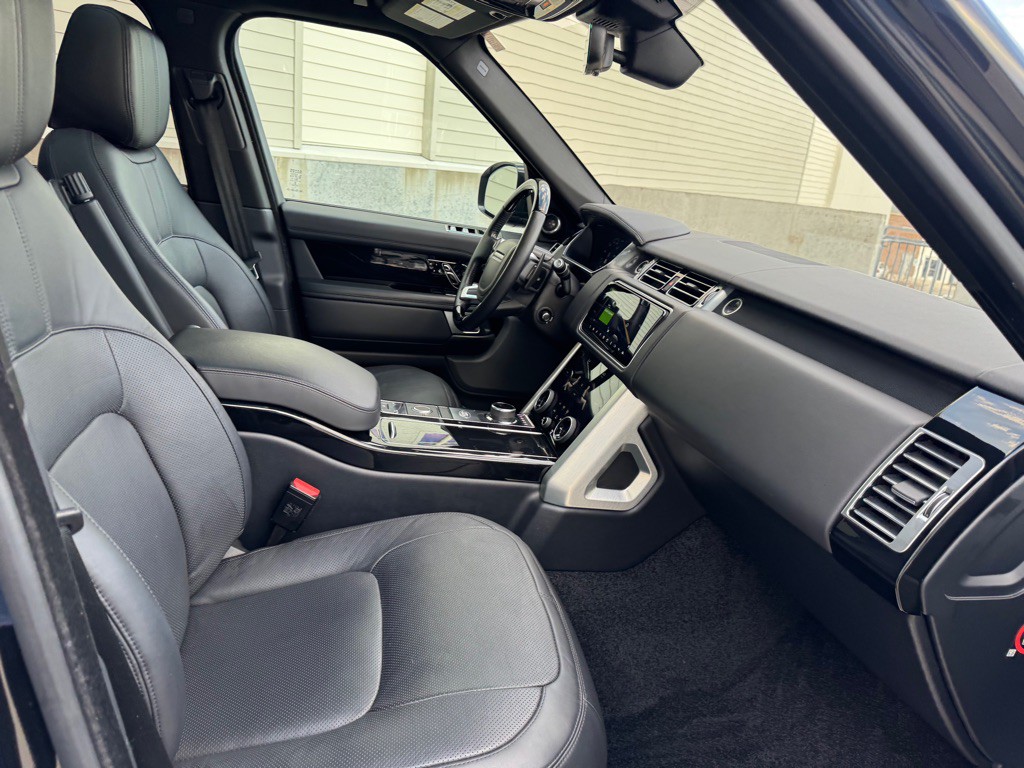 2018 Land Rover Range Rover Image 31