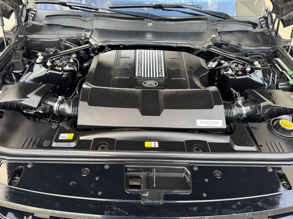 2018 Land Rover Range Rover Image 33