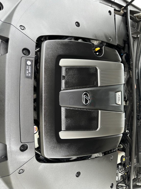 2018 Lexus LS Image 30