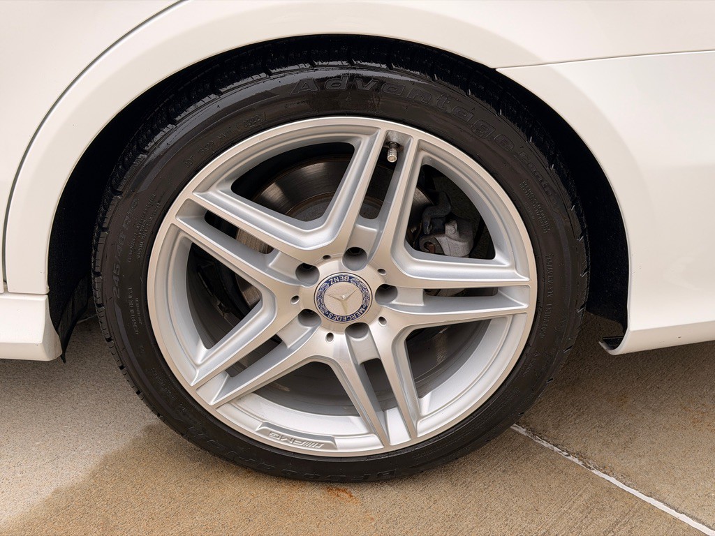 2014 Mercedes-Benz E-Class Image 9