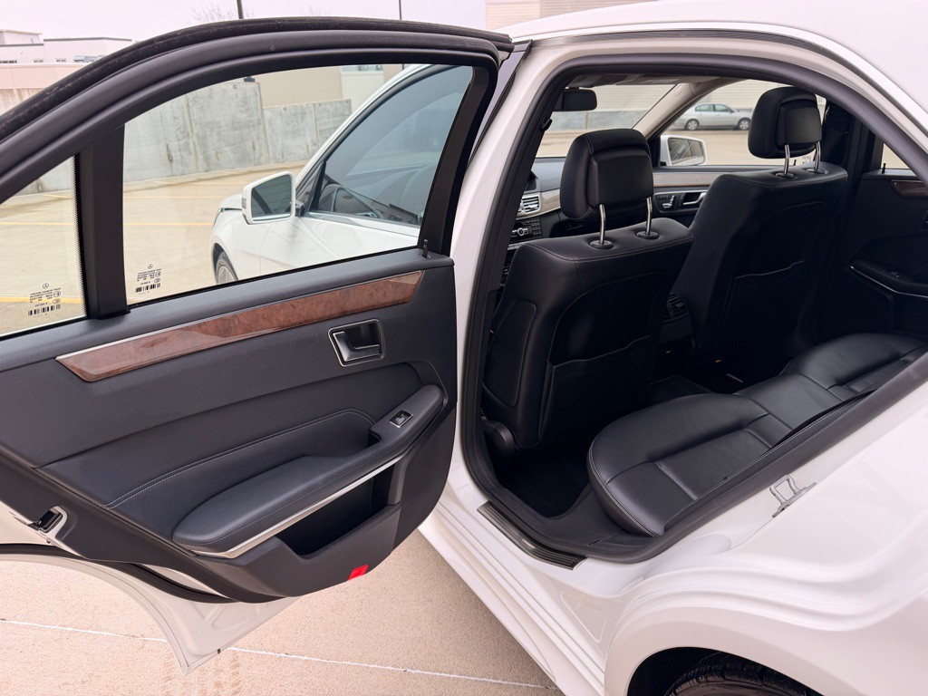 2014 Mercedes-Benz E-Class Image 15