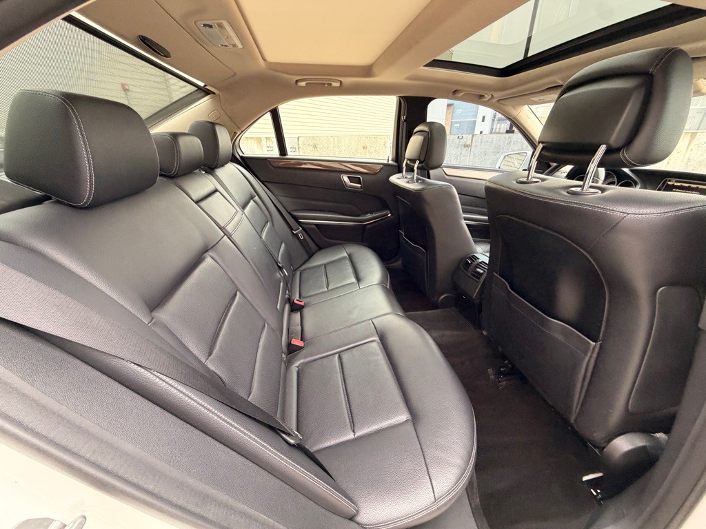2014 Mercedes-Benz E-Class Image 20