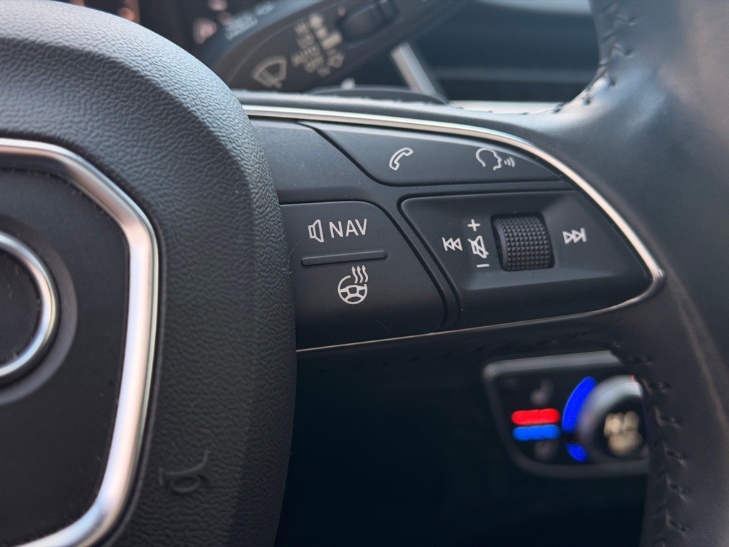 2017 Audi Q7 Image 16