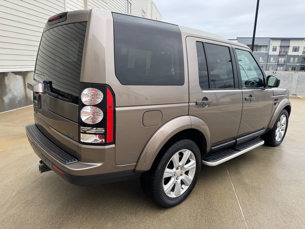 2015 Land Rover LR4 Image 3