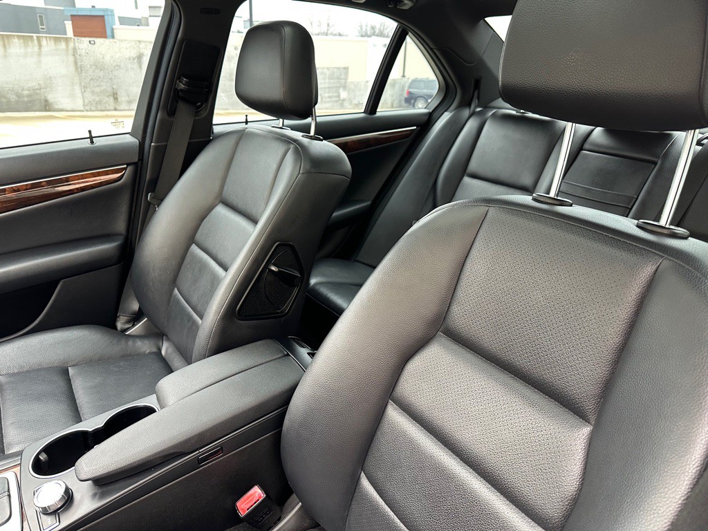 2013 Mercedes-Benz C-Class Image 17