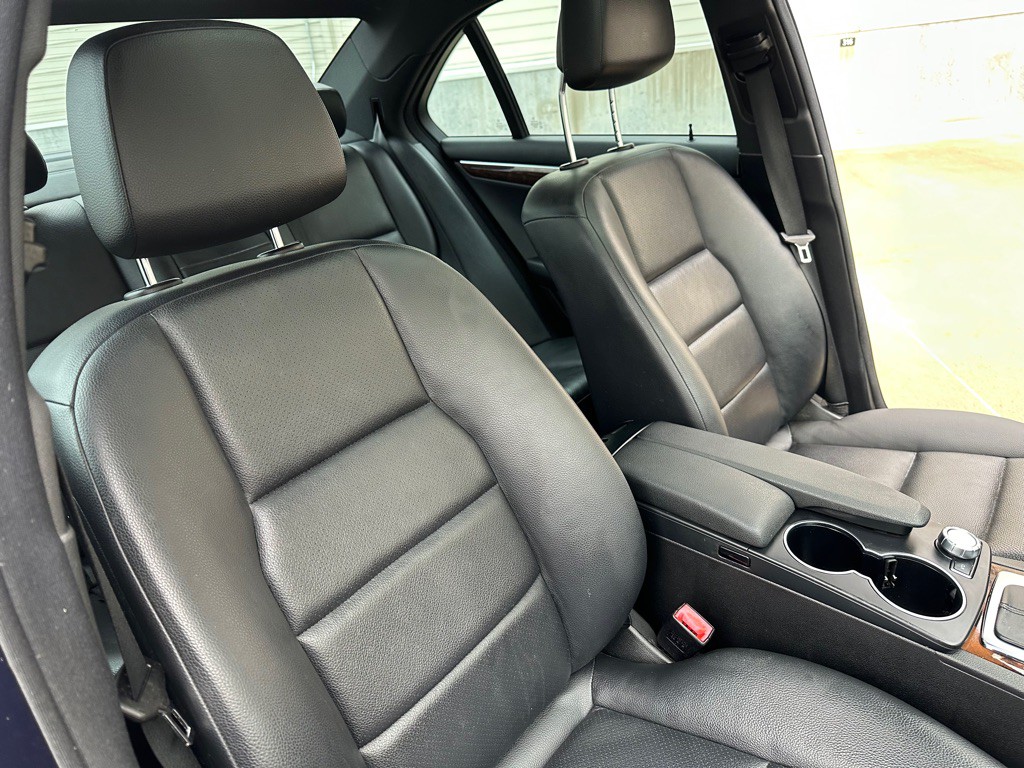 2013 Mercedes-Benz C-Class Image 27