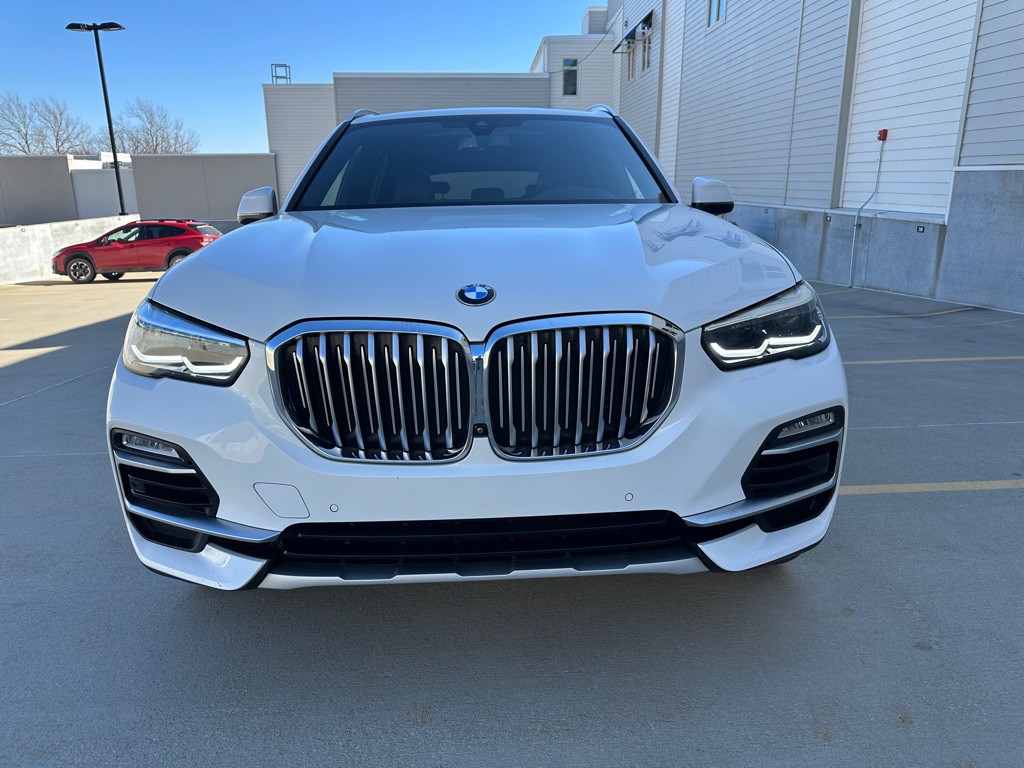 2021 BMW X5 Image 2