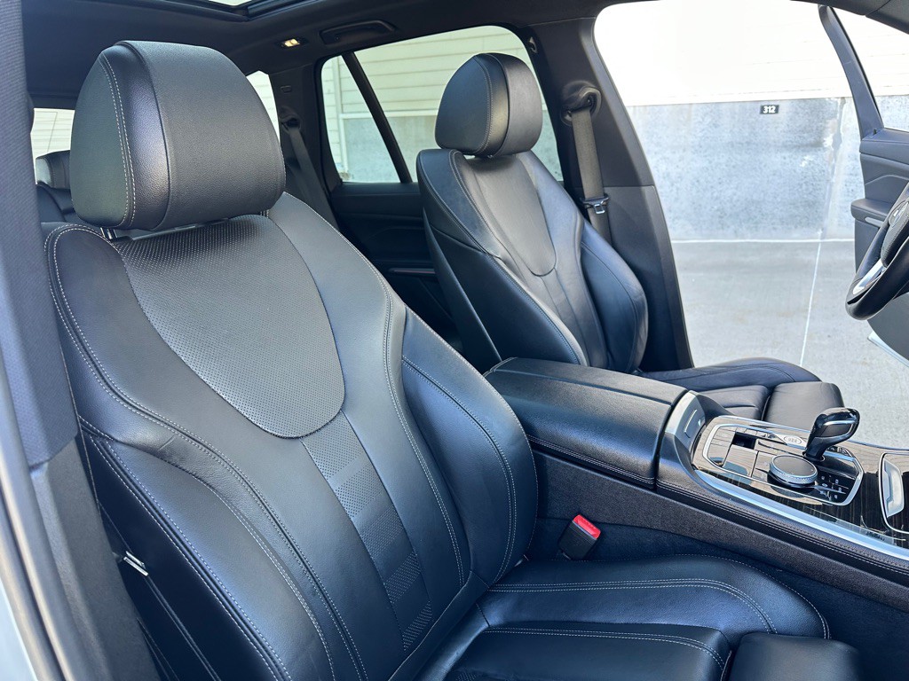 2021 BMW X5 Image 26