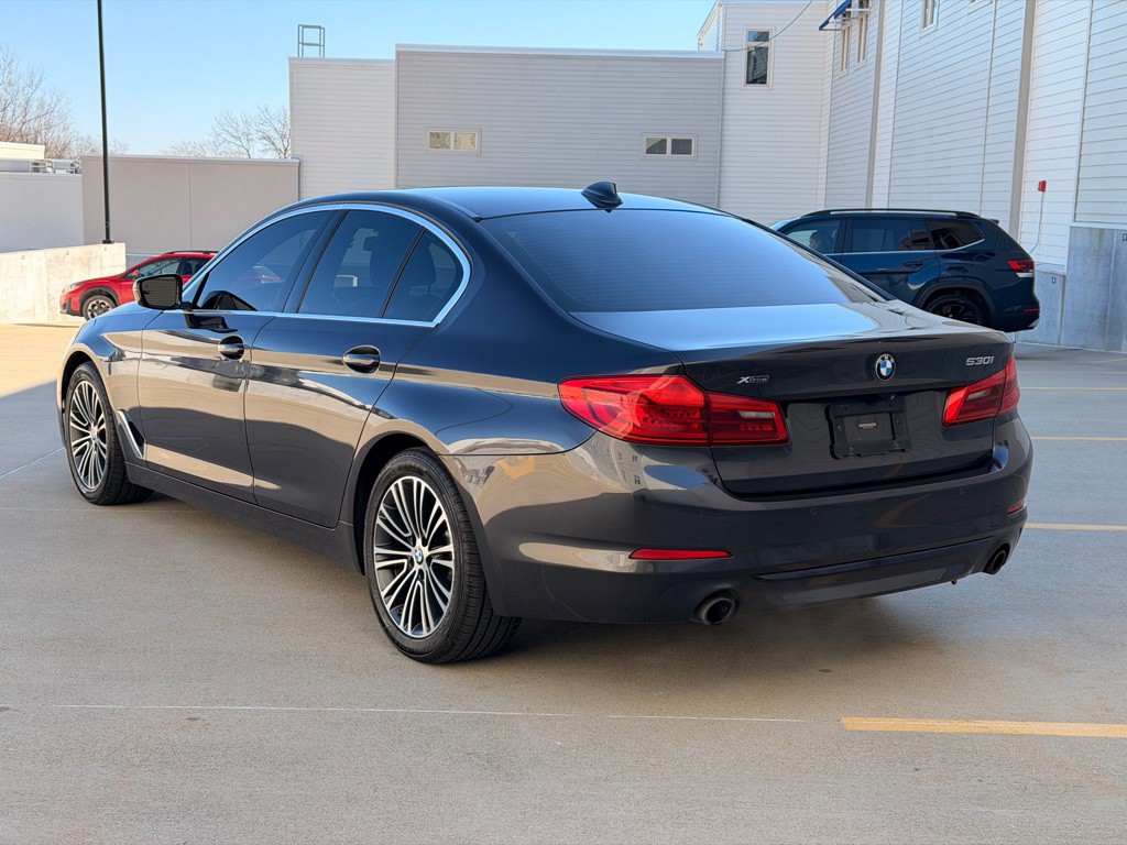 2019 BMW 5 Series Image 5