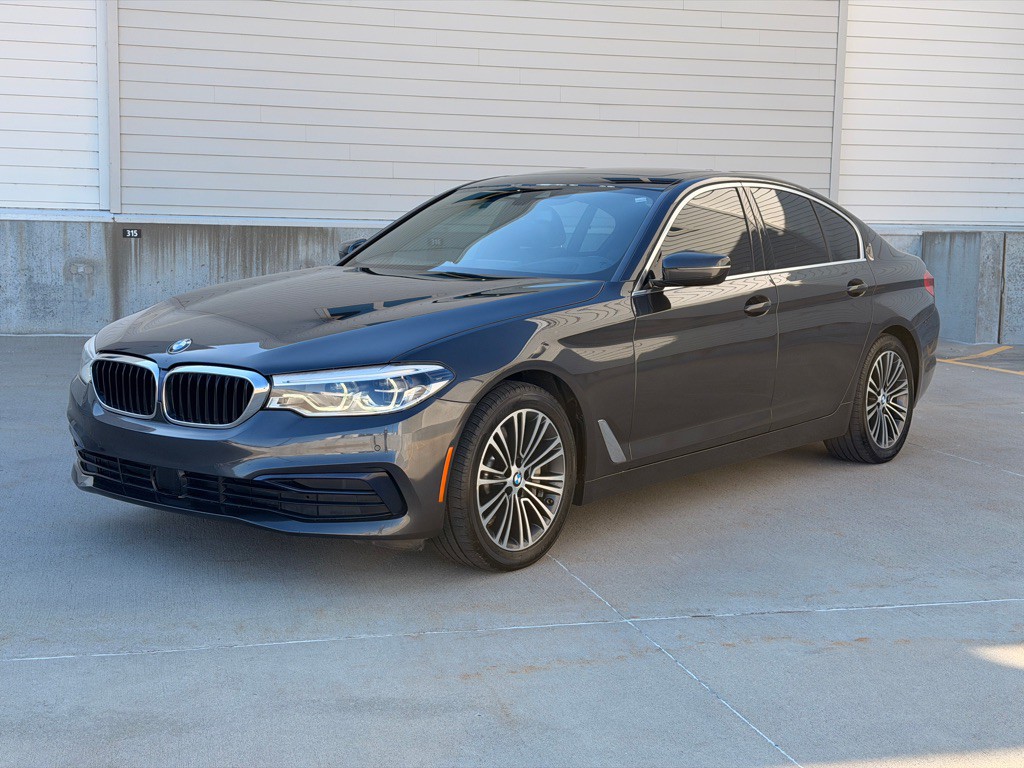 2019 BMW 5 Series Image 7