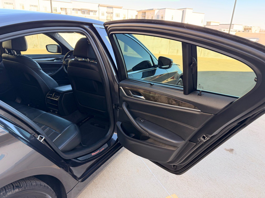 2019 BMW 5 Series Image 19