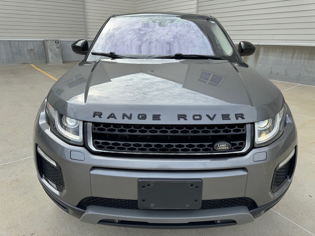 2017 Land Rover Range Rover Evoque Image 8