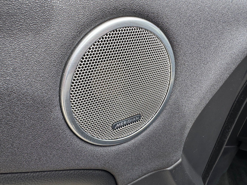 2017 Land Rover Range Rover Evoque Image 11