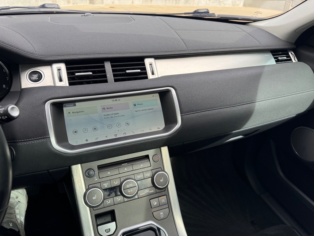 2017 Land Rover Range Rover Evoque Image 15