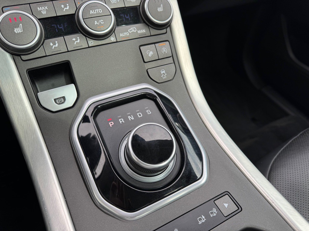 2017 Land Rover Range Rover Evoque Image 20