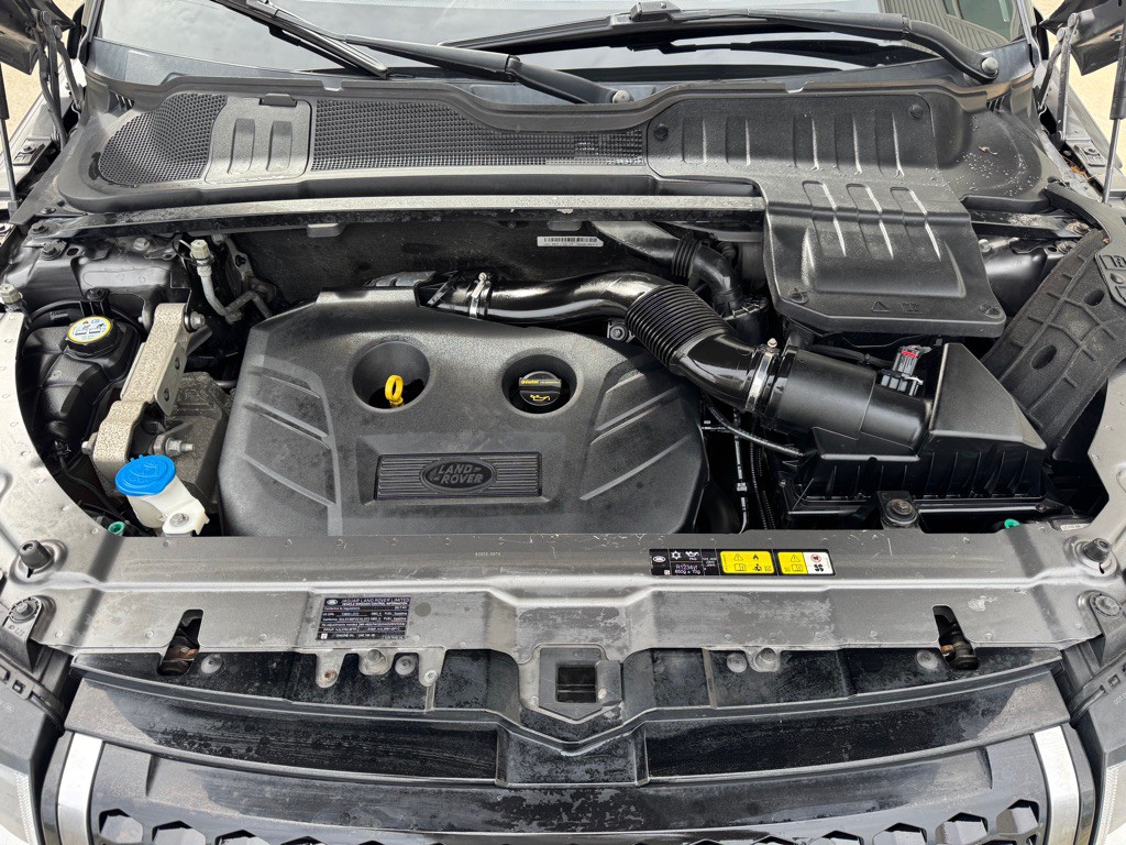 2017 Land Rover Range Rover Evoque Image 32