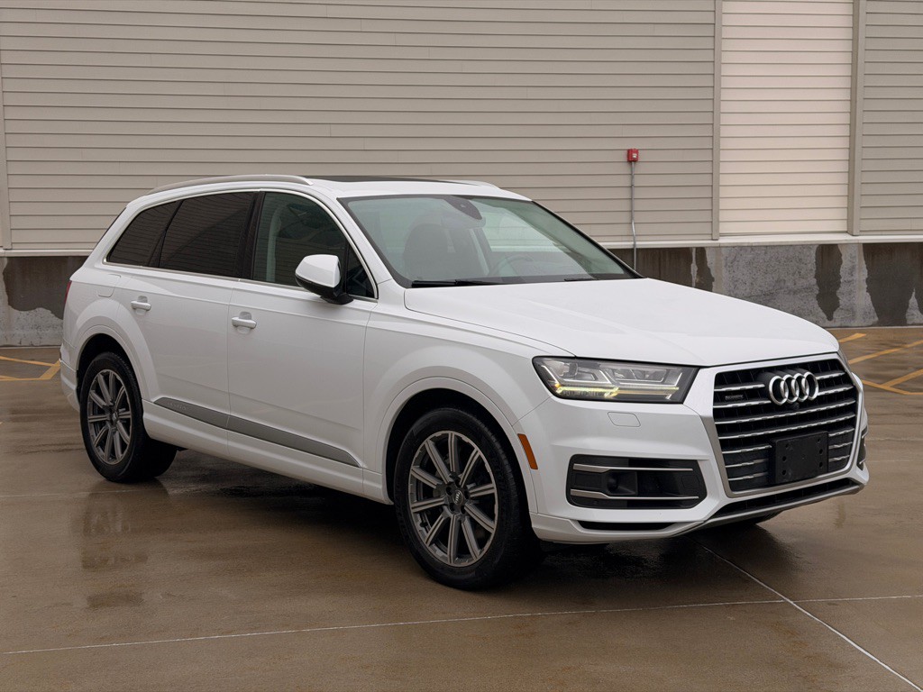 2018 Audi Q7 Image 1