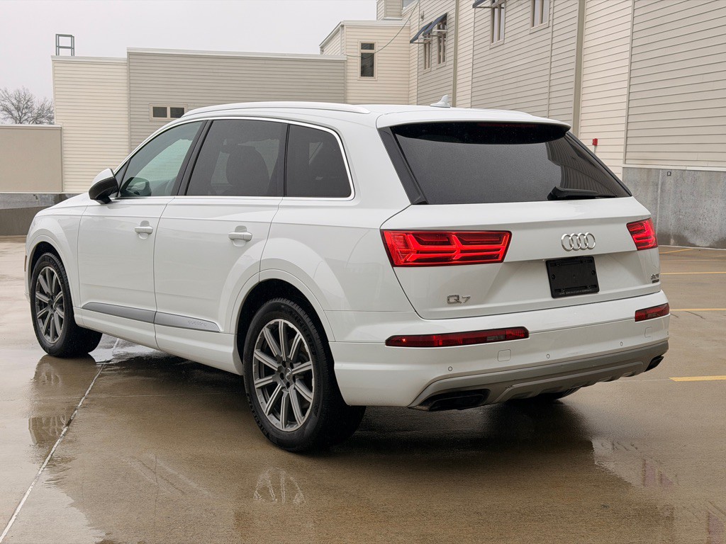 2018 Audi Q7 Image 5