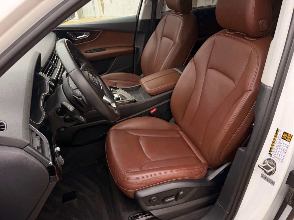 2018 Audi Q7 Image 10