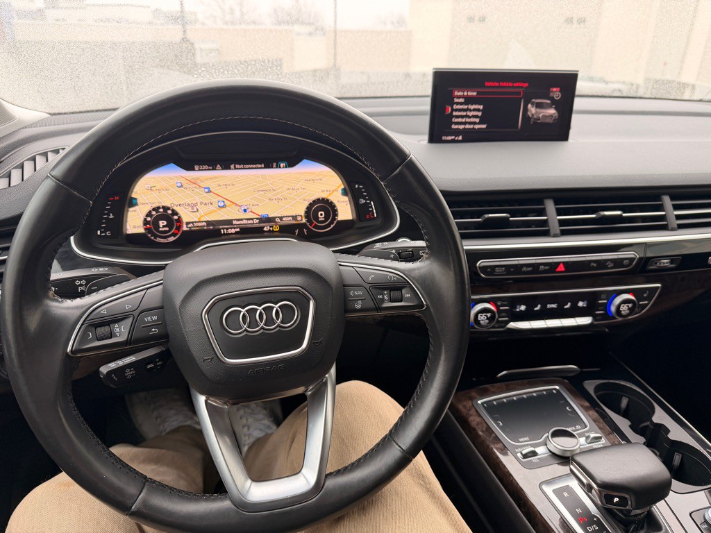 2018 Audi Q7 Image 11