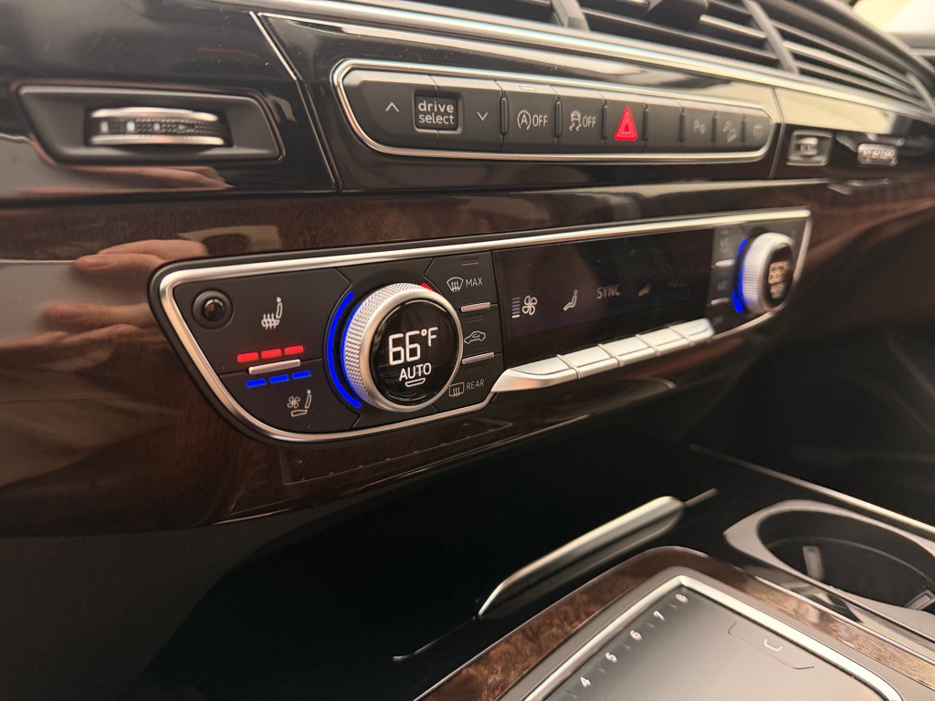 2018 Audi Q7 Image 13