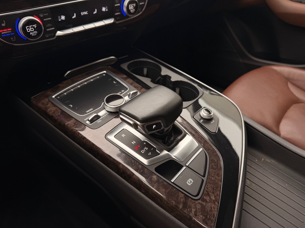 2018 Audi Q7 Image 14