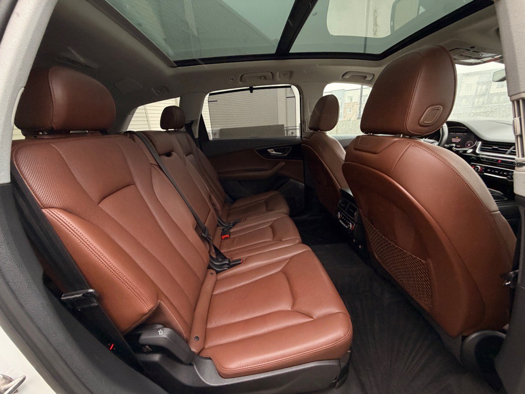 2018 Audi Q7 Image 22