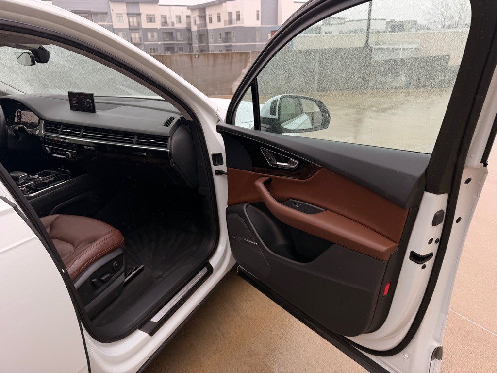 2018 Audi Q7 Image 24