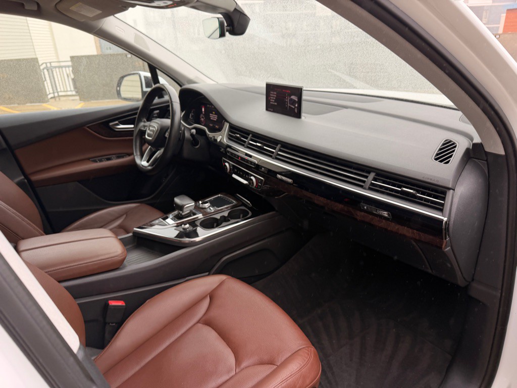 2018 Audi Q7 Image 25