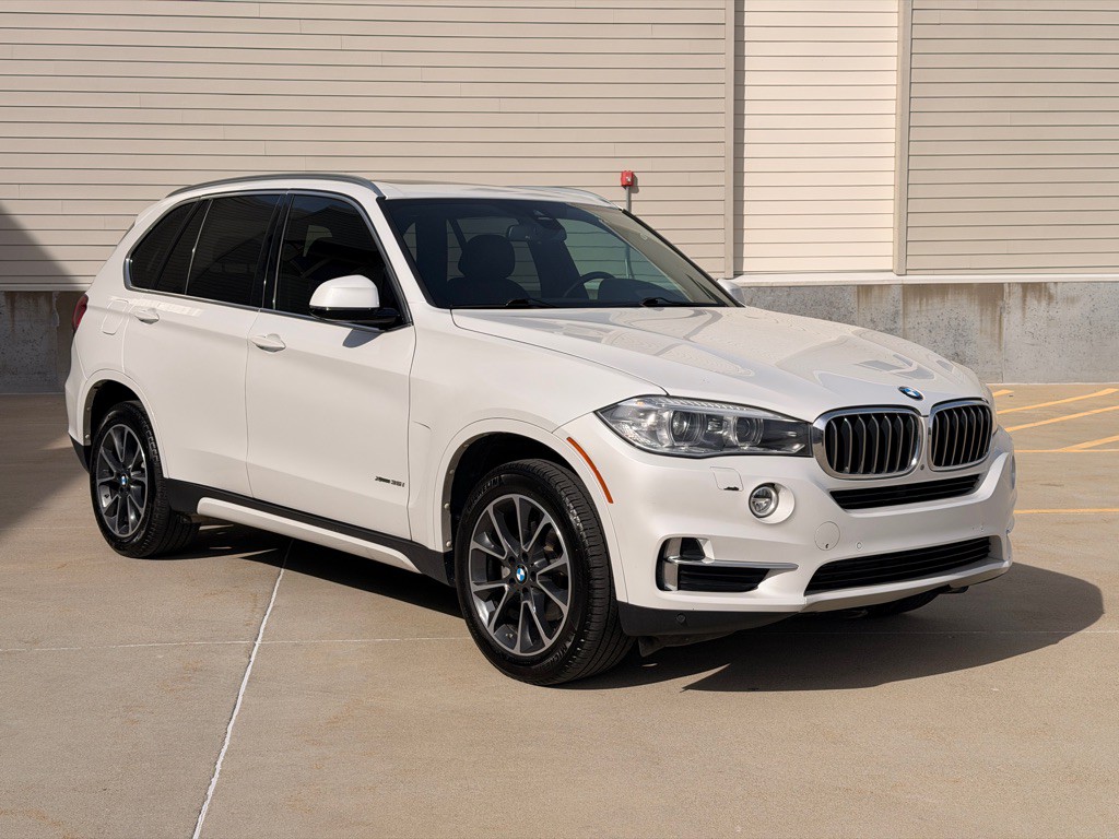 2017 BMW X5 Image 1