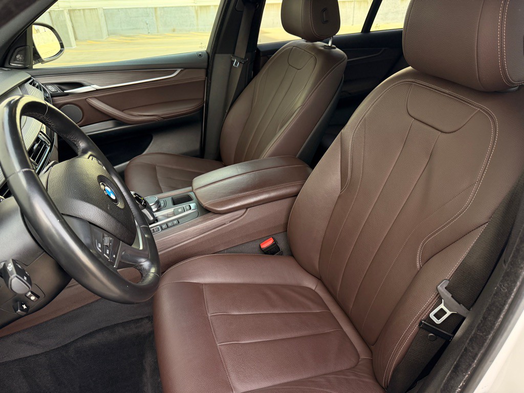 2017 BMW X5 Image 9