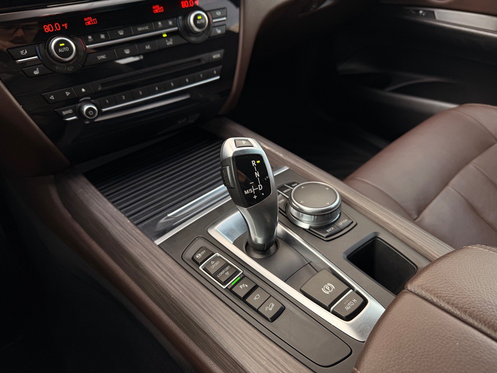 2017 BMW X5 Image 15